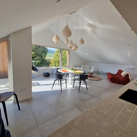 Apartment Design Et Calme Sur La Route Des Vins